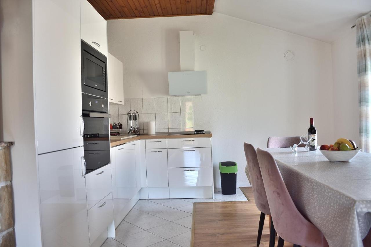 Apartment Leonora Vodice Exterior photo